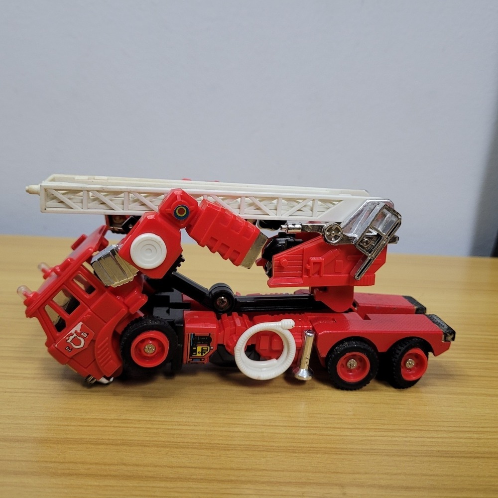 Inferno Vintage Transformers‎ G1 Action Figure Incomplete 1985 Hasbro